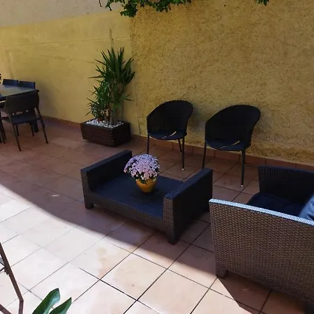 Сasa de vacaciones Casa Tranquila Con Piscina Privada *