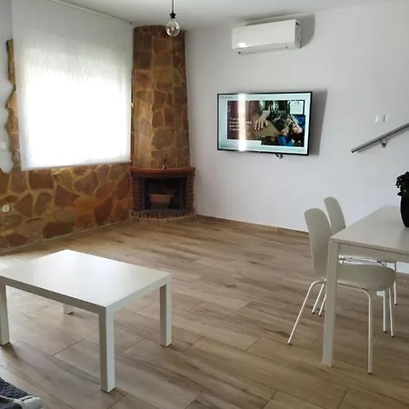 Сasa de vacaciones Casa Tranquila Con Piscina Privada *